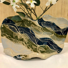 Load image into Gallery viewer, Ceramic - Fish - Vase -2
