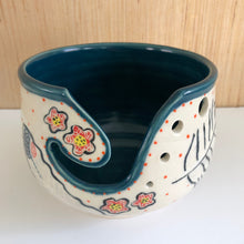 Load image into Gallery viewer, Feather Pottery Yarn Bowl
