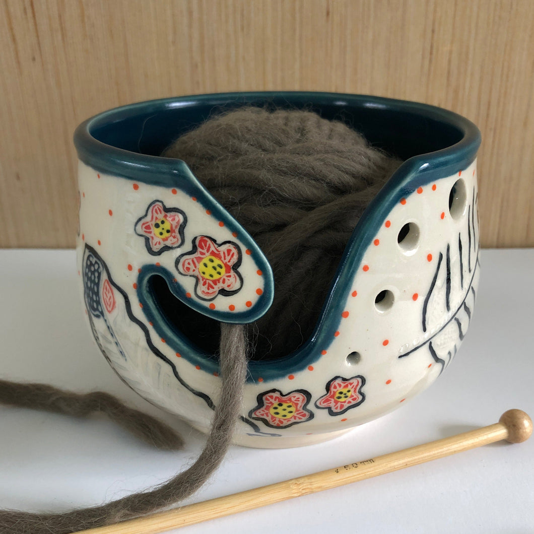 Feather Pottery Yarn Bowl