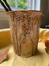 Load image into Gallery viewer, Utensil Holder Pottery
